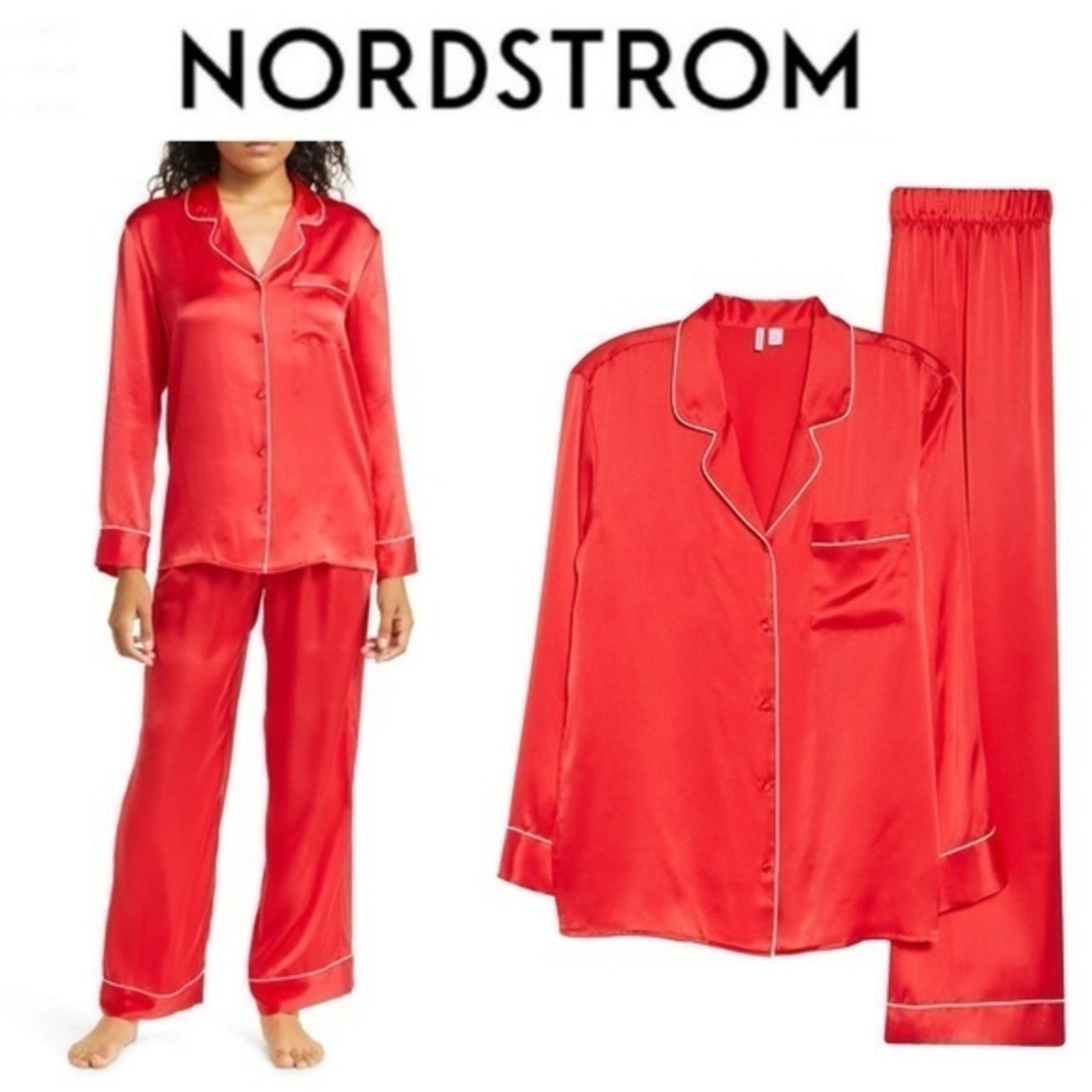 Nordstrom Washable Classic Silk Pajamas in Red sz S NWT 198$